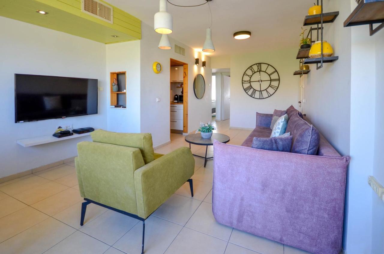 Yalarent Argaman 2Br & Balcony Apt Apartment Eilat Bagian luar foto