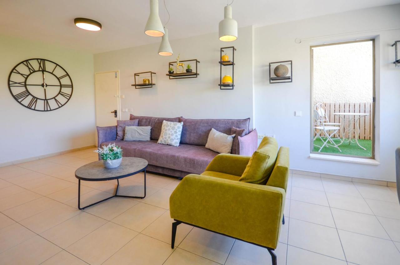 Yalarent Argaman 2Br & Balcony Apt Apartment Eilat Bagian luar foto